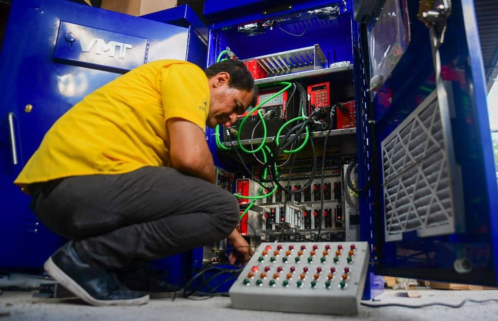 Nuevas_IdeasTC's tweet image. Instalación de los primeros #SemáforosInteligentes