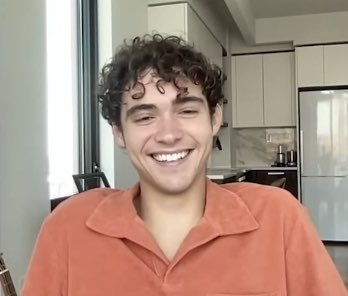 spinkmay's tweet photo. josh can never be serious when he’s asked about rina we have it good in season 4 https://t.co/FjeVMMGZcn