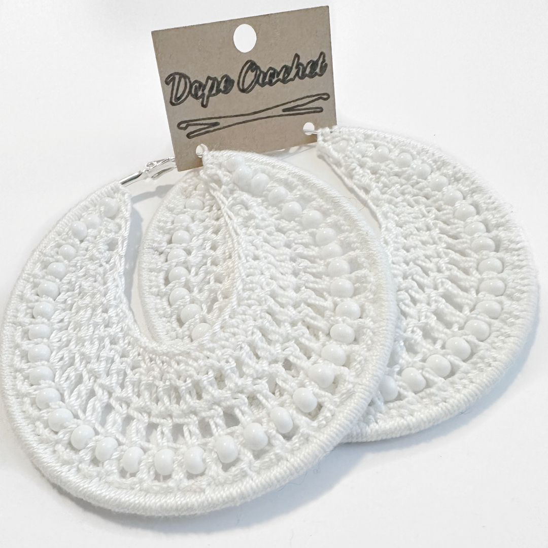 DopeCrochet's tweet photo. When did you catch the wave and realize white on white is always fly? 😏🤍 Clean, crisp and oh-so fresh. We're loving the all-white look, are you? #whiteonwhite #fly #fresh #dopecrochet #austin #atx #austintx #texas #handmadefashion https://t.co/RRiPedHNX8