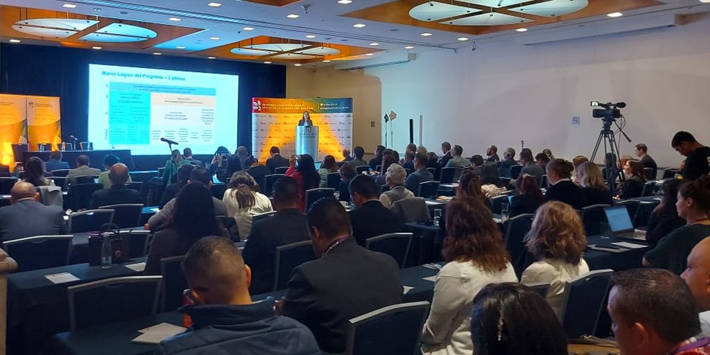 A_delPacifico's tweet photo. 🗣️ Quinto y último foro del Programa Educación para el Empleo en la #AlianzaDelPacífico (EPE-AP): Foro de Capitalización – Celebración de resultados e impactos, intercambio de buenas prácticas y miradas al futuro.
👉 https://t.co/DnLLfTiM7F https://t.co/lAhTXkiI66