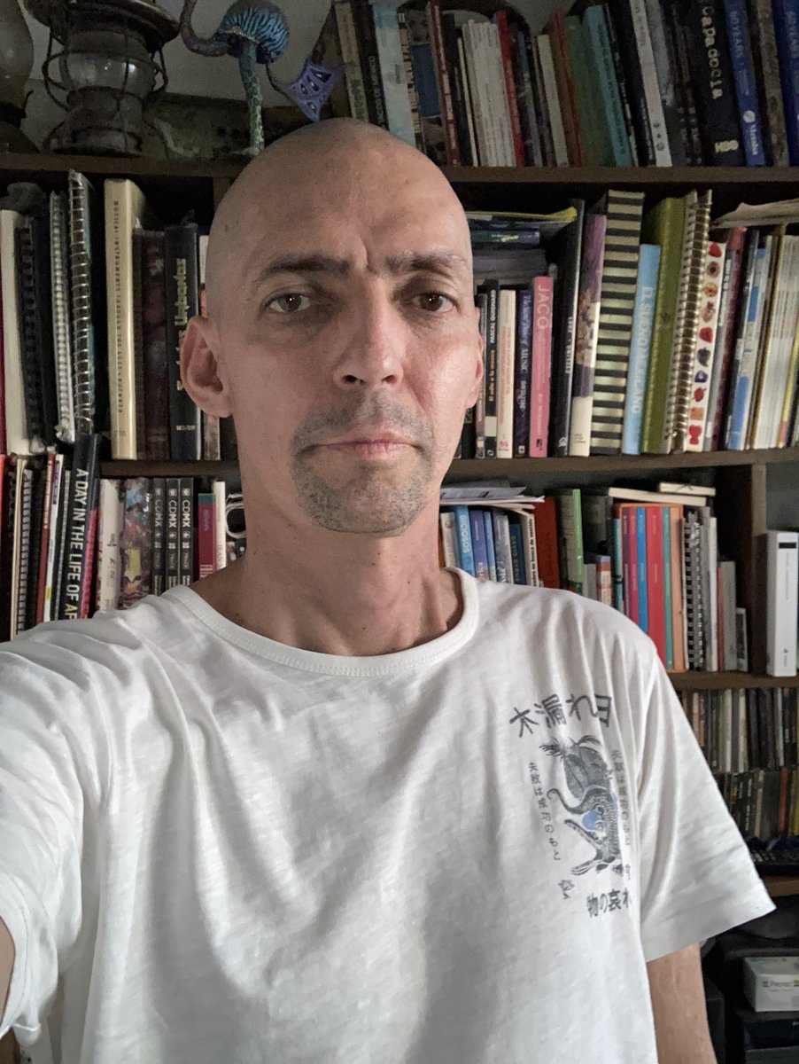 El viernes pasado estaba en el <a href="/incanMX/">Instituto Nacional de Cancerología</a> despidiéndome de la familia, porque no la iba a ver durante el mes y medio que durará el trasplante de médula ósea, cuando me avisaron que se tenía que  posponer el procedimiento por falta de un medicamento que es fundamental.😢