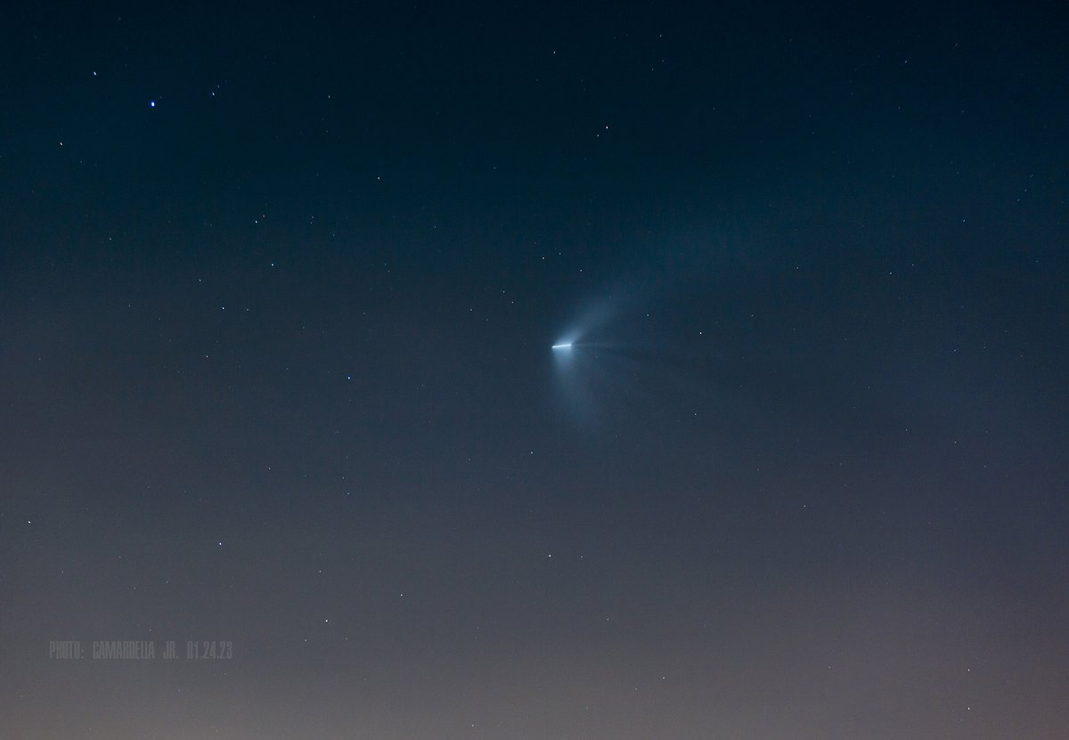 ACinPhilly's tweet photo. This did not disappoint! #RocketLab Debut Launch from LC-2 - - Wallops Island Virginia. "Virginia Is For Launch Lovers" 6PM, 1-24-23. (From Abington, PA. North of #Philadelphia ) @CecilyTynan @6abcadamjoseph @6abc
#RocketLaunch #WallopsIsland #rocketlabs #Rocket #Pennsylvania https://t.co/kozlog16kd