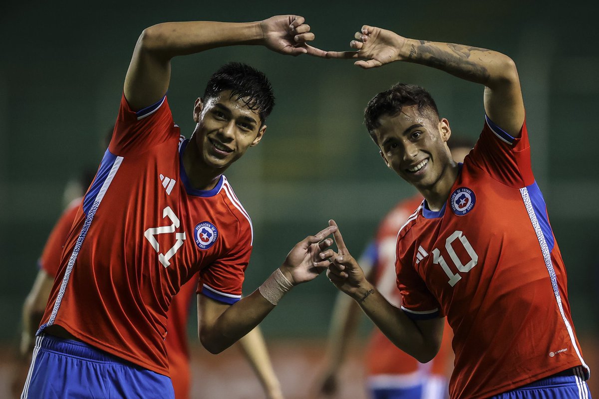 udechile's tweet photo. 🤘😍 https://t.co/mDt6zqkAfE