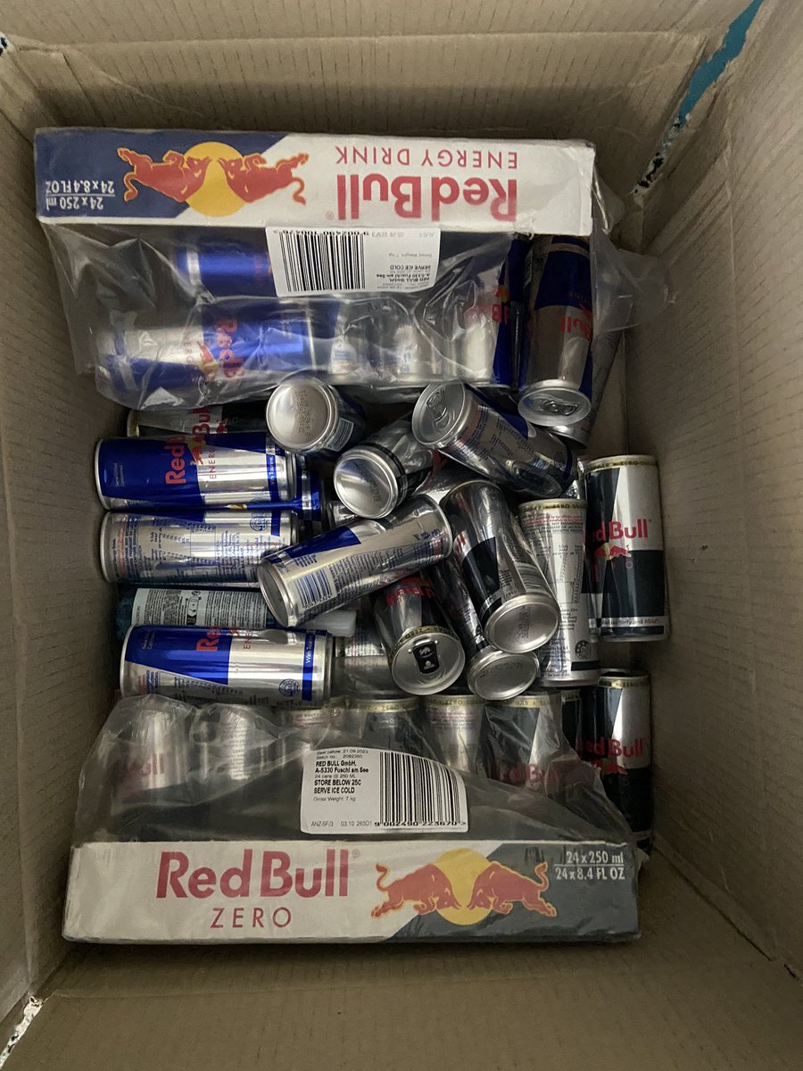 DrBruiser's tweet photo. Please @AmazonAustralia do better. This is not ok getting damaged stock continually. Not really into belted up cans. Supermarkets don’t fk up this badly 🤬 https://t.co/4R43XEVfQ5