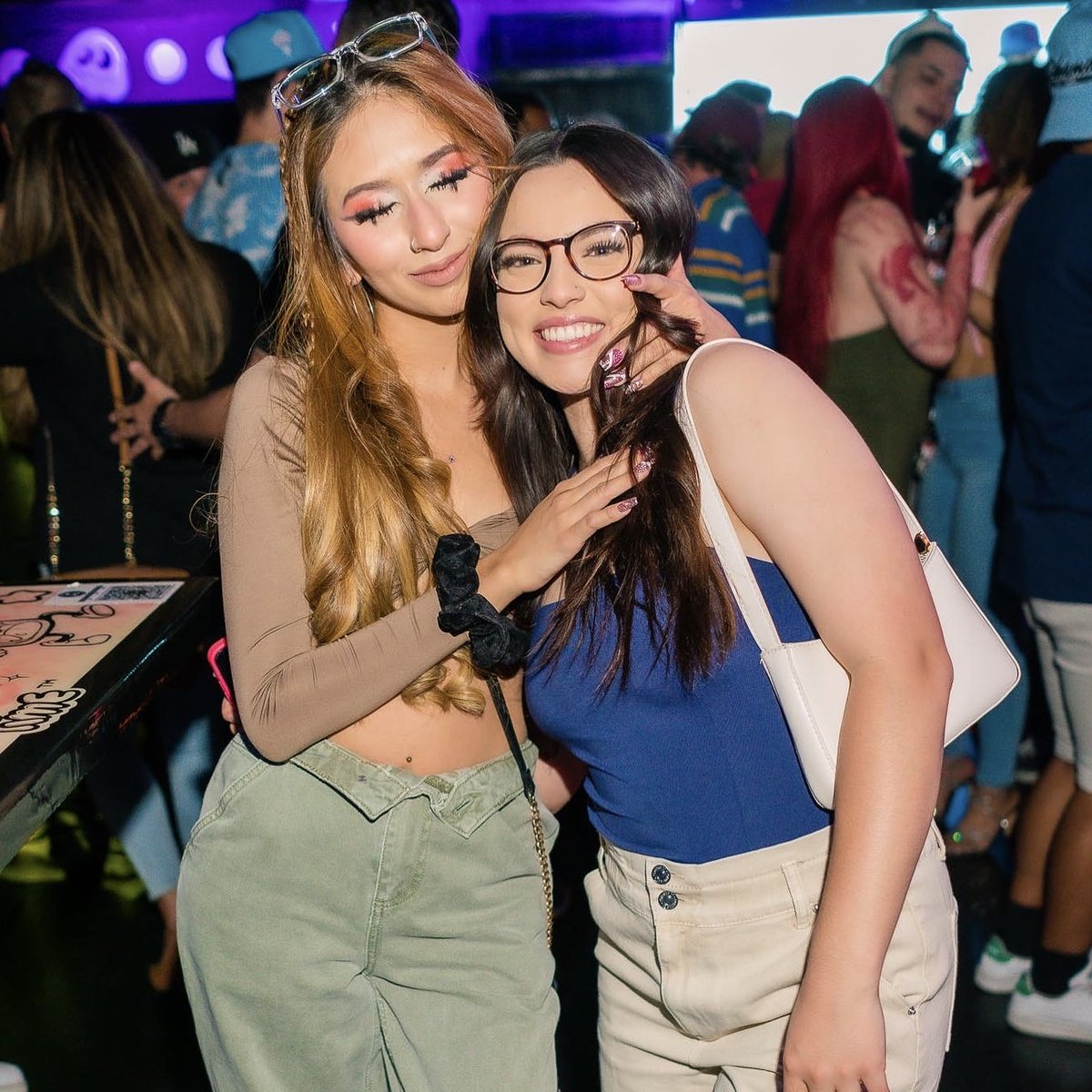 CobraTucson's tweet photo. 🍋TEQ HOUSE TUESDAYS!🧂
🍸2-For-1 Tequilas🍹Every Tuesday Night! w/ music by @Lunarfoxsam &amp; special guests starting at 9pm! Come turn up the HEAT at the hottest spot in Tucson! 🔥🐍 #cobratucson #uofa #turnup #onatuesday #tequila #nightlife
 #djlife https://t.co/IC5SbAiT19