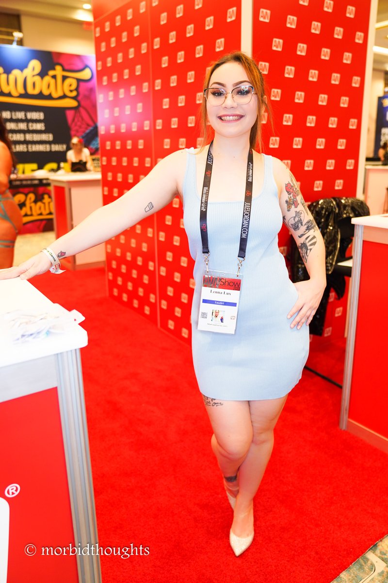 morbidthoughts on Twitter: "AVN 2023 with @lennaluxxx"
