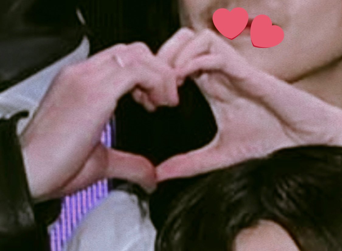 𝗞𝗶𝗺'𝗕𝗲𝗲 ♡~🌼 ᴵⁿᵗᵉʳˡᵘⁿᵃʳ⤾·˚ ༘ 🌕🌑 tweet media