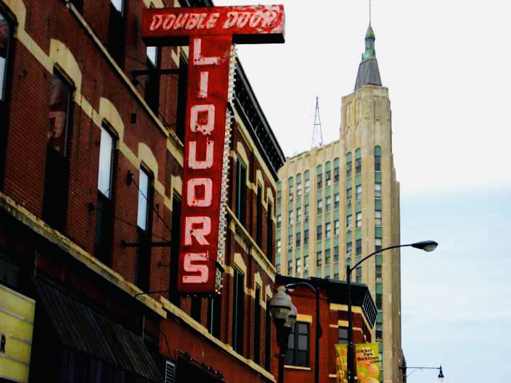 Pic I took a few years ago. Thought it might make a nice painting. The Double Door. @93xrt  #thedoubledoor #wickerpark #milwaukeeave #chicago  @chicagobars