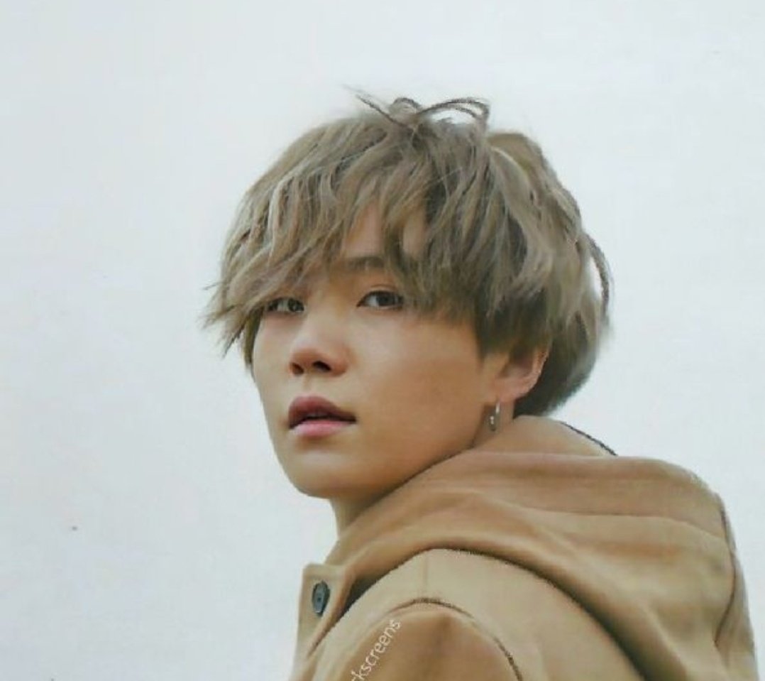 knjproofs's tweet photo. yoonkook au 

Yoongi tromba com um estranho na rua enquanto chovia, o que acaba o intrigando é que o estranho sorria, apesar de estar encharcado. O que mal ele sabia era que esse estranho seria o homem que passeia com o cachorro de seu vizinho. https://t.co/CGUfJ9epID