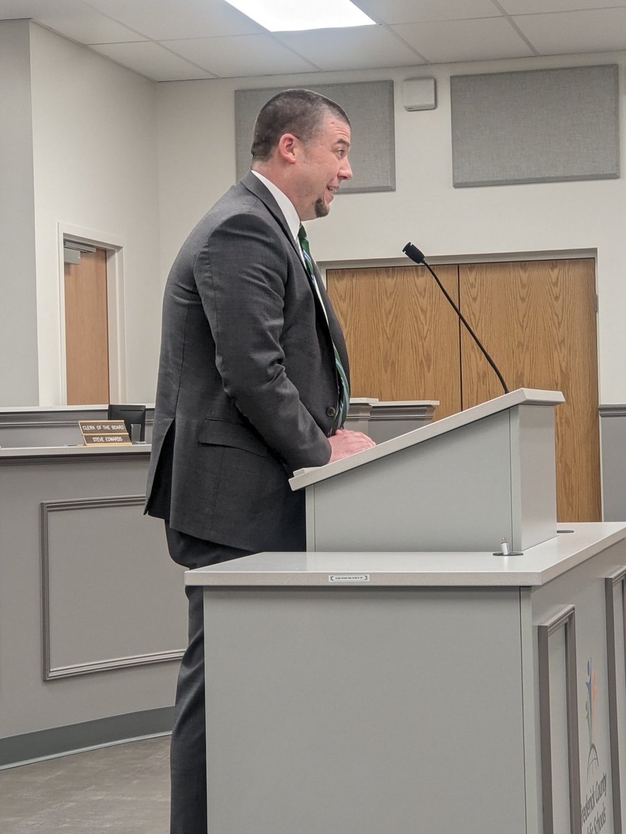 Jim Angelo tweet media