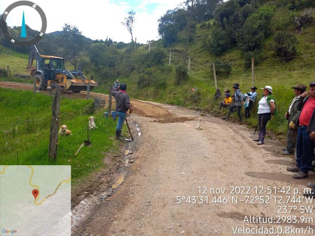 BoyacaLEinforma's tweet image. #Monguí
Es bueno reconocer el #trabajo #comunal, en esta oportunidad dan gracias a Cecilia y Carlos Merchán, #Mineros del sector de Reginaldo y comunidad beneficiaria por apoyar el mantenimiento de la vía que conduce desde el cementerio hasta la gruta...
boyacaleinforma.com/?page_id=142