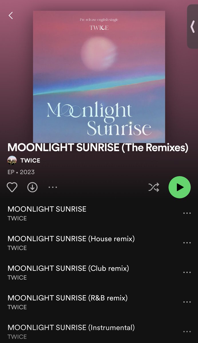 jnktoowell's tweet photo. TWICE has released 4 new versions of their english single Moonlight Sunrise and put them up for discount on their webstore 🫣 https://t.co/ueSzEbvVDG