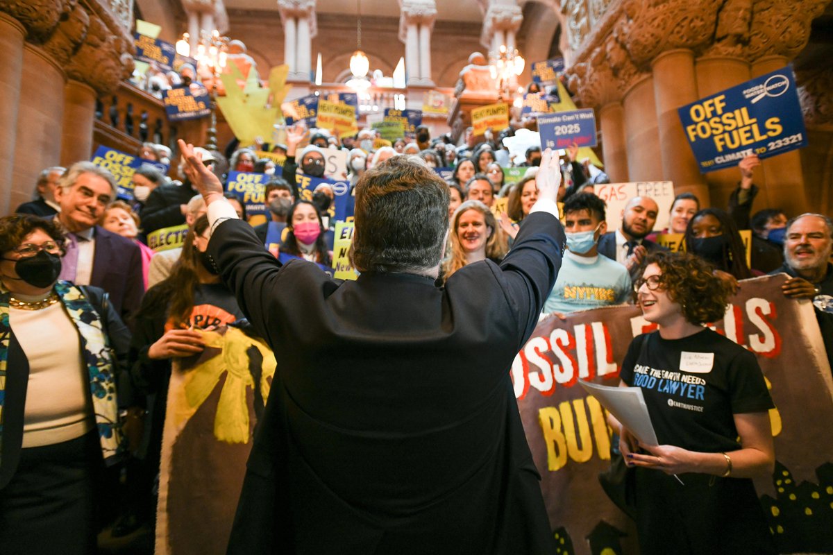 Honored to be a part of the Rally to Kick Fossil Fuels Out of our Buildings! There's no reason to be dependent on geopolitical events that affect the prices and availability of fossil fuels. We must act now.