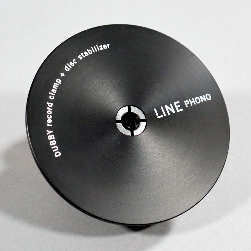 TurntableLab's tweet photo. Line Phono / Dubby Record Clamp & Disc Stabilizer
↘ dual purpose: 1️⃣ works as a medium-weight stabilizer 2️⃣ active twist clamp mechanism for more secure stabilization:
⫸ https://t.co/bjudQalGWG
@LinePhono #ttlhifi #recordweight #recordclamp #audiophile #hifi #linephono https://t.co/OdMXPRPxvg