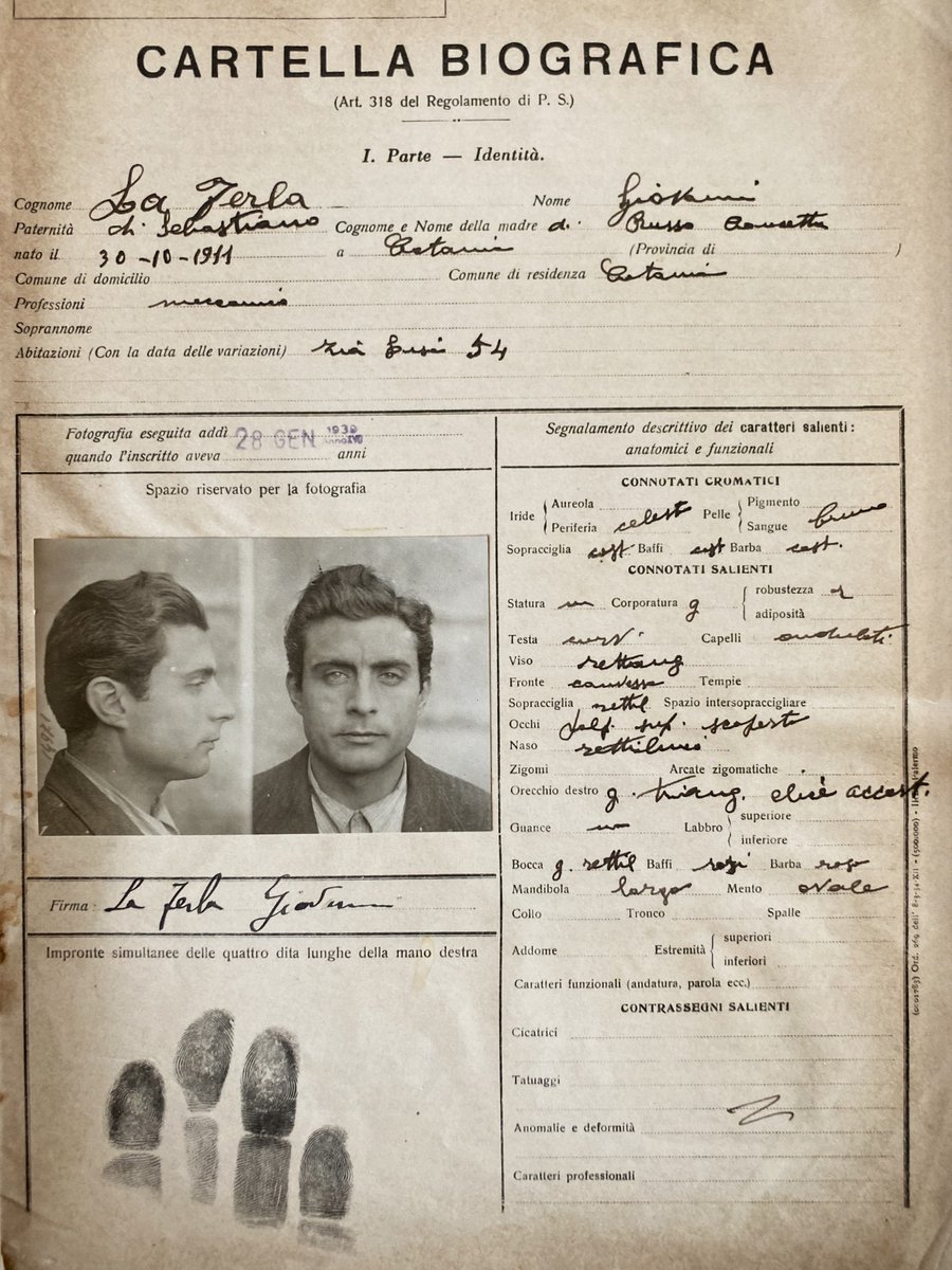 📍Istituto Italiano di Cultura Montreal⏰ Mon/Thu: 9.00/12.00 - 14.00/17.00 Fri: 9.00/13.00
À la demande générale, l'exposition 𝗟'𝗜𝘀𝗼𝗹𝗮 𝗱𝗲𝗴𝗹𝗶 𝗔𝗿𝗿𝘂𝘀𝗶, 𝟭𝟵𝟯𝟵 a été prolongée et on peut encore la visiter gratuitement jusqu'au 3 février 2023. Photos: Luana Rigolli