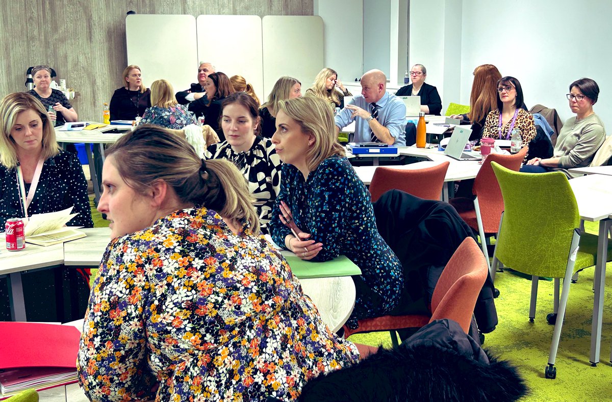 UofGHeadship's tweet photo. EPA Session 3 tonight exploring poverty and impact on current and future educational challenges and opportunities. Thank you to our brilliant #EPA22 cohort and Prof. @StephenMcKinne8 for your engaging and challenging input. @UofGEducation @UofGSocSci @GCCLeadLearn @EdISGlasgow https://t.co/16ZjsKUOdo