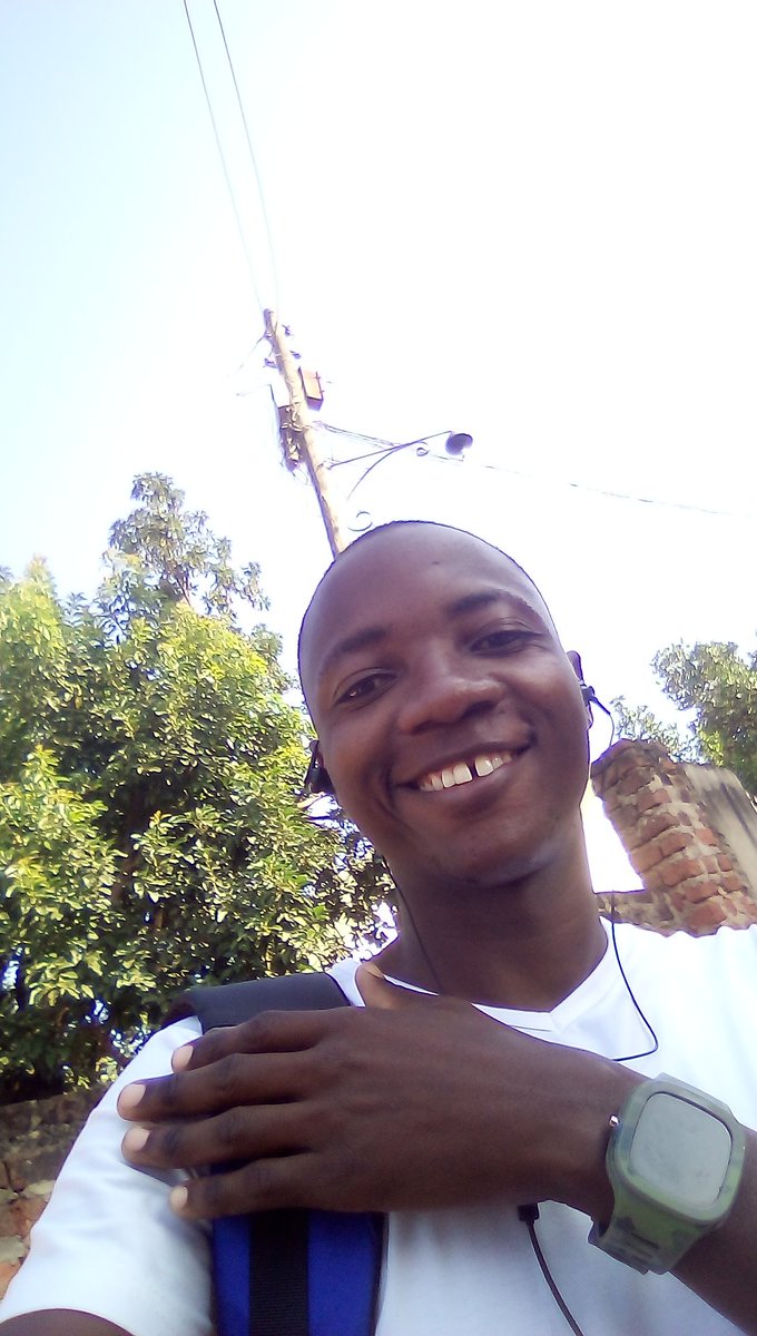 FaWaligo's tweet image. I don't have money but I want girlfriend,what can I do?