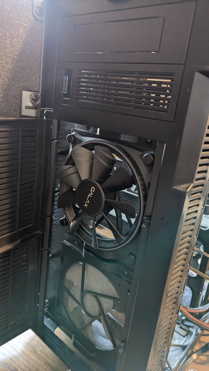 heizlegend's tweet image. My current setup... Trying to install new fan cases that didn't end up actually fitting on the front panel 🤣

#alexanderPCs #workplayconquer #jointheempire #HelpingSteveWithALS