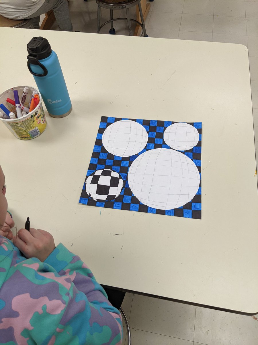MsDellger's tweet photo. The fourth grade students are doing an excellent job on their Op Art spheres! https://t.co/apT7IkbBz2