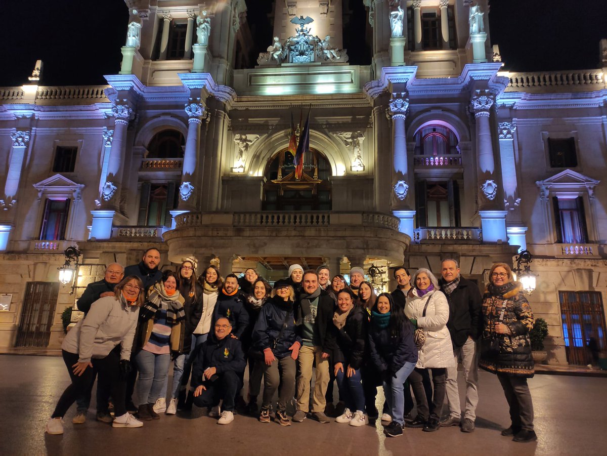 Falla Baró de San Petrillo tweet media
