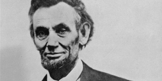 « Vous pouvez tromper quelques personnes tout le temps. Vous pouvez tromper tout le monde un certain temps. Mais vous ne pouvez tromper tout le monde tout le temps. » Abraham Lincoln