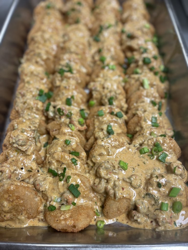 HipHopChef360's tweet photo. #WorkplaceWork #ChefTings ๐จ๐ฝโ๐ณ https://t.co/Tl9usGSrF7