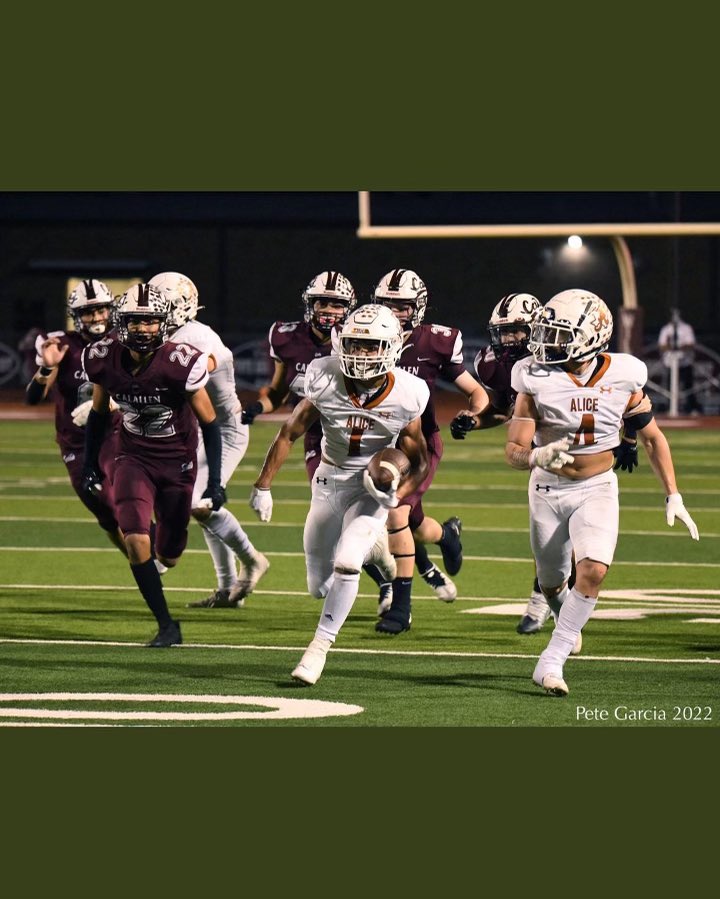 HECTOR GAZA III
PADILLA POLL 4A 2ND TEAM ALL-STATE RETURNER.  Congratulations! . LOVE YOU <a href="/GazaHector/">Hector Gaza III</a>