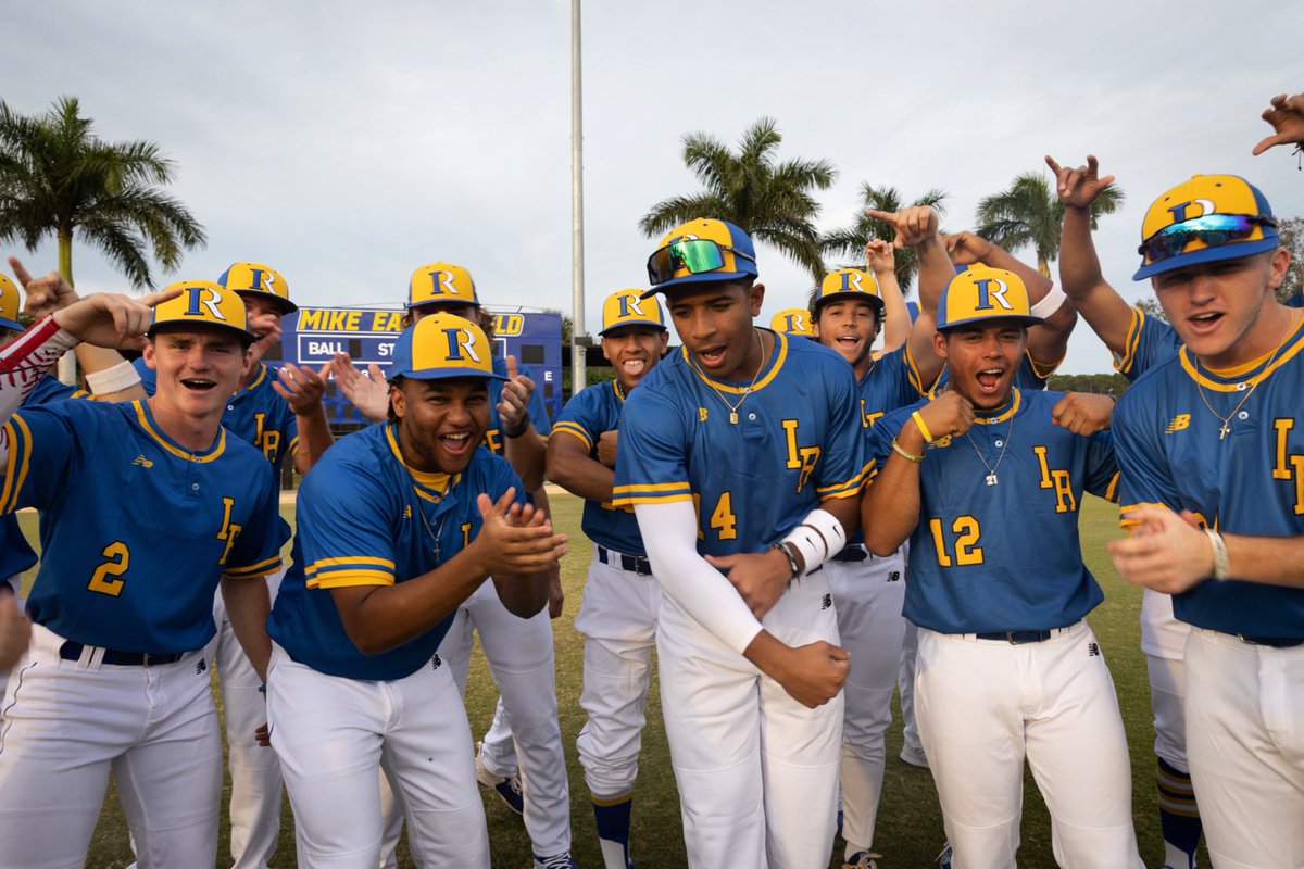 That opening week feeling ⚾️

Baseball and @irscsoftball open their 2023 seasons on the road this Friday!