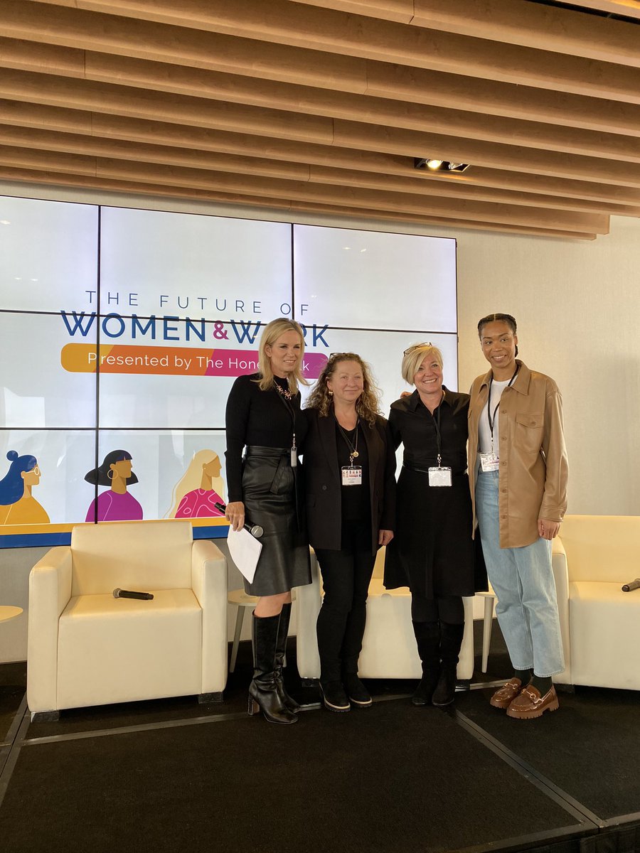 Move100Ottawa's tweet photo. The Future of Women &amp; Work presented by @_TheHonestTalk !

What an incredible afternoon at the stunning Venue Twenty-Two @TheWestinOttawa hotel. So many inspiring professional women and conversations regarding the people who are building the offices of the future 🙌 

#tfoww https://t.co/b3KLAf6yH6