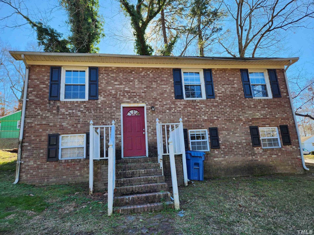 PeterGreijn's tweet photo. New Listing! $190,000.00, 4BR, 2BA, 802 Springdale Drive, Durham, NC 27707, Full Details https://t.co/Gh06YSAUv0 https://t.co/2pBea3EOjB