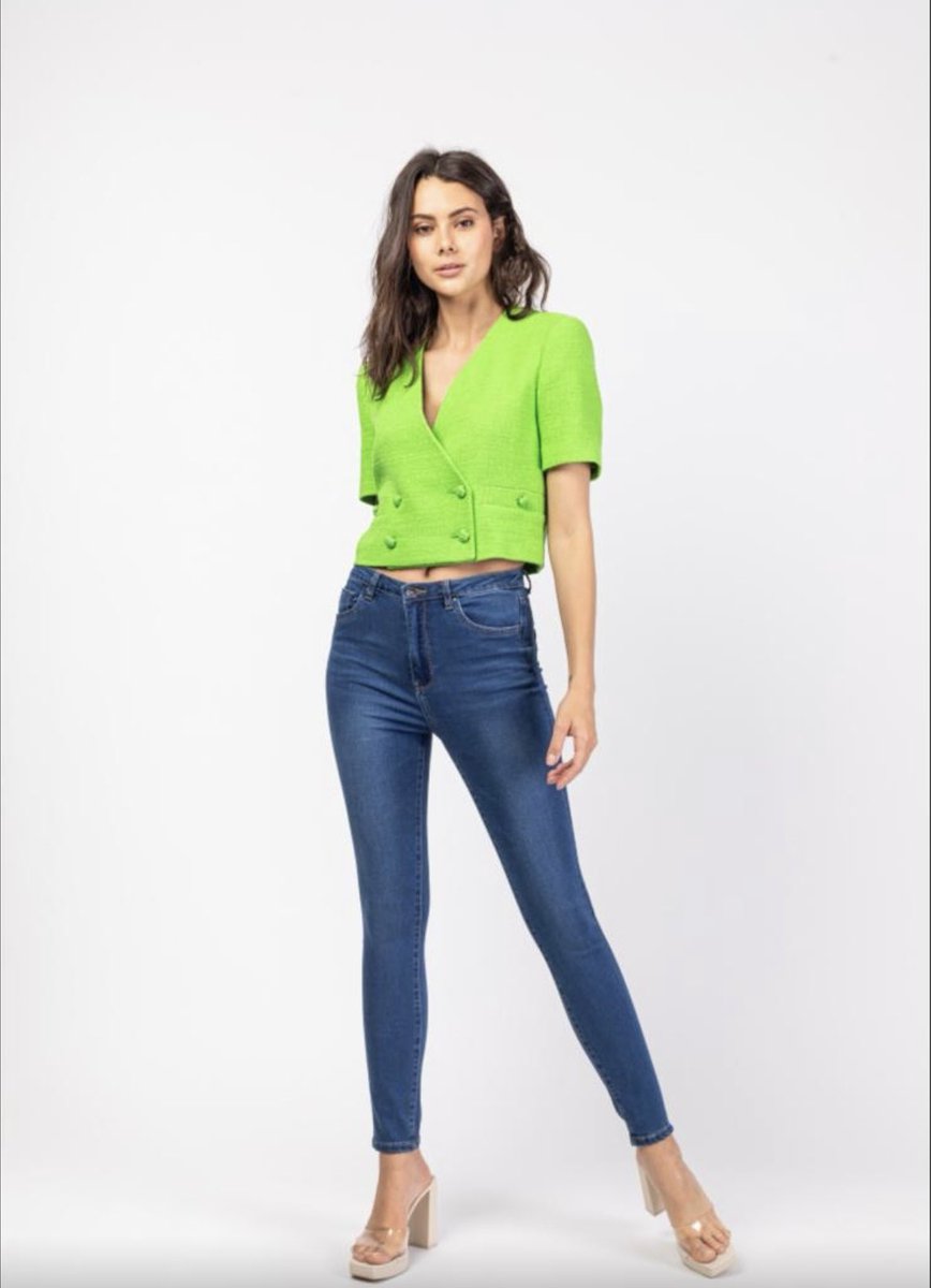 Loveit Cheltenham tweet media