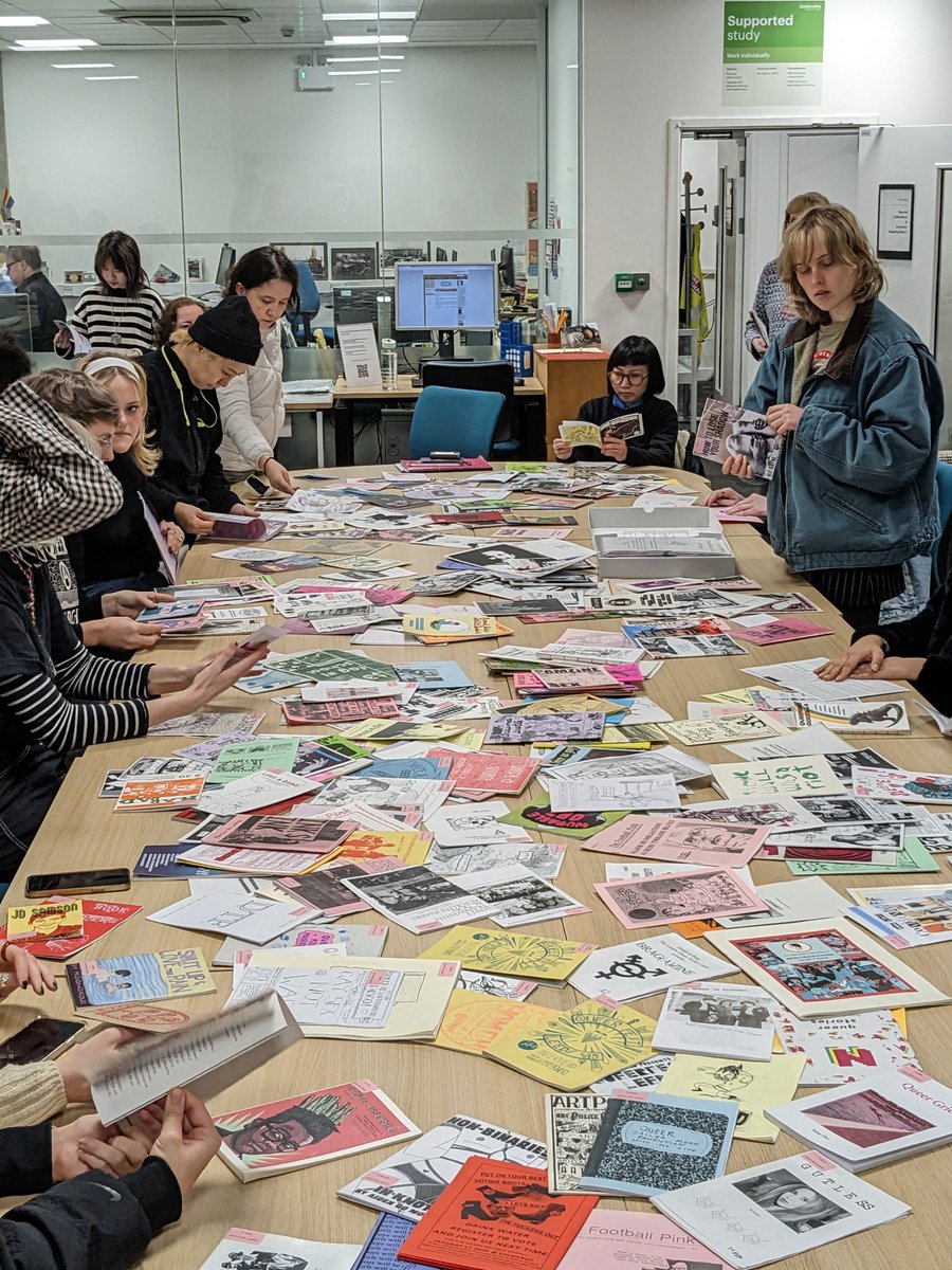 Thanks to everyone who came along to our talk and workshop tonight. Thanks so much to everyone at @Gold_SCA for making this residency possible and for looking after the zines in our longest residency yet. Queer zines 4eva