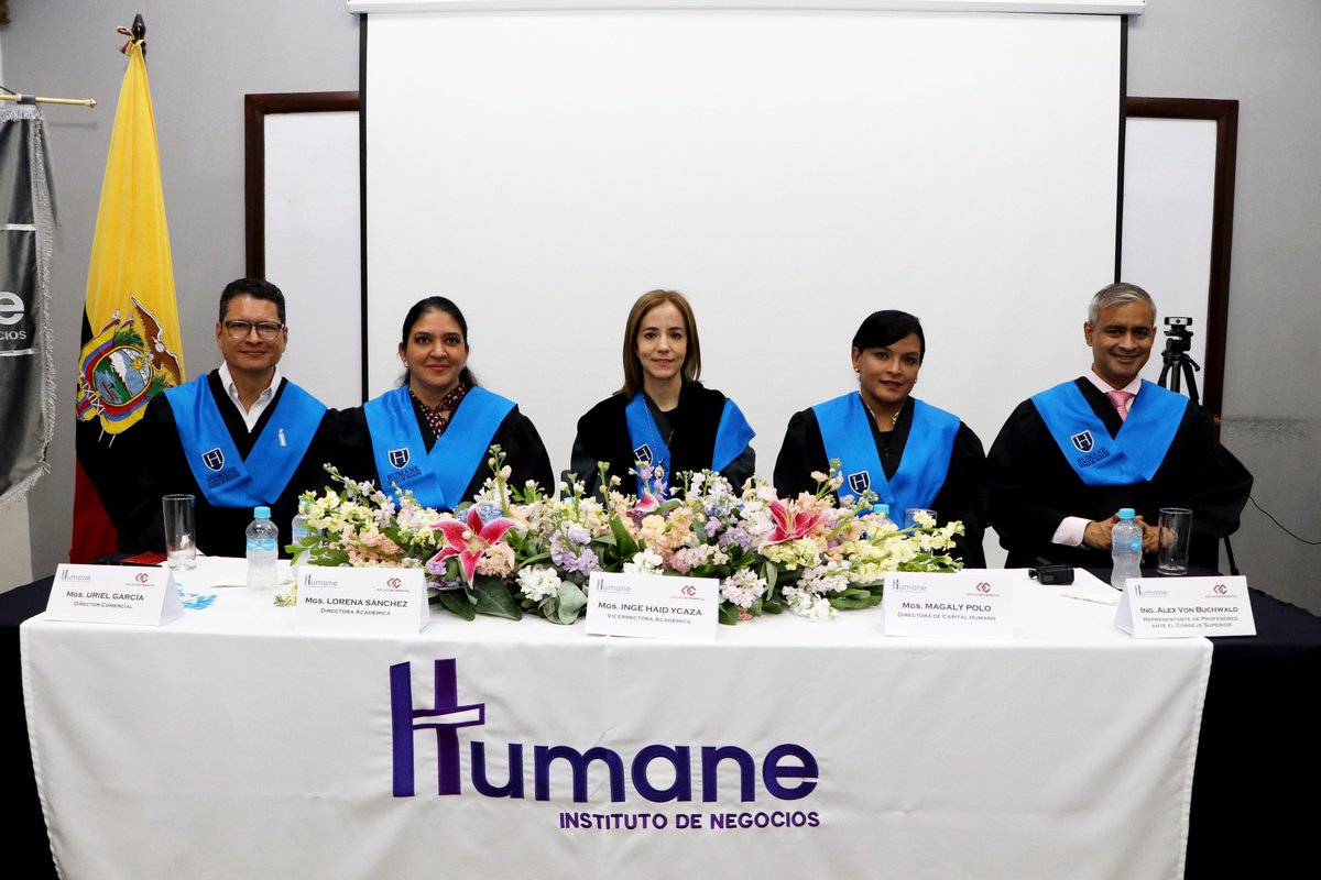 HumaneNegocios's tweet photo. Primera promoción Tecnicatura en Ventas - Arca Continental 
@arcacontal

👉🏼 Lee la noticia completa en el link https://t.co/WSpuWO7SBF

#Humane #Graduación2023 #Graduados #Humaners #ArcaContinental https://t.co/3DK8IRHBco
