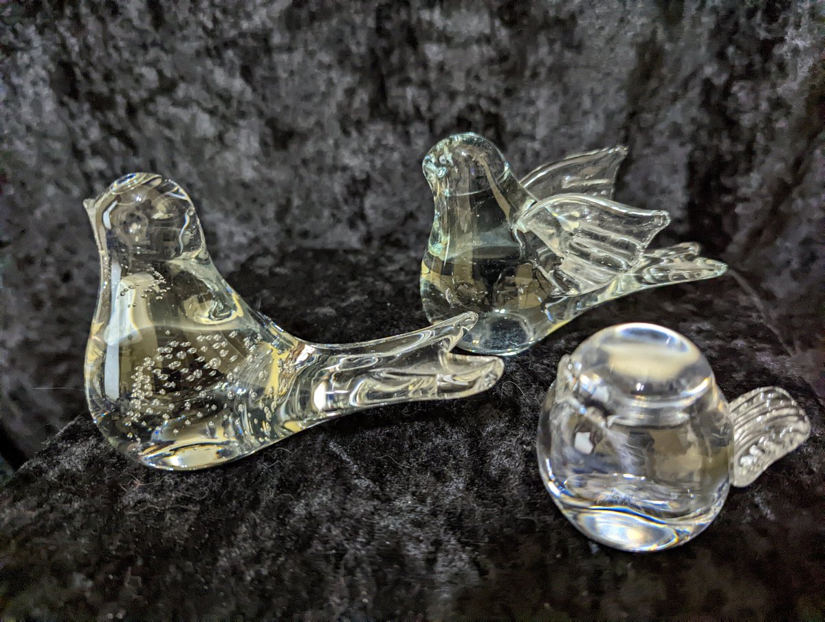 Excited to share the latest addition to my #etsy shop: Fenton Lead Crystal birds 3 in the set the very tip of the nose of the smallest bird is chipped but not noticeable unless you touch it etsy.me/3HrsZc6 #clear #leadcrystal #crystal #boutique #collectible #vi