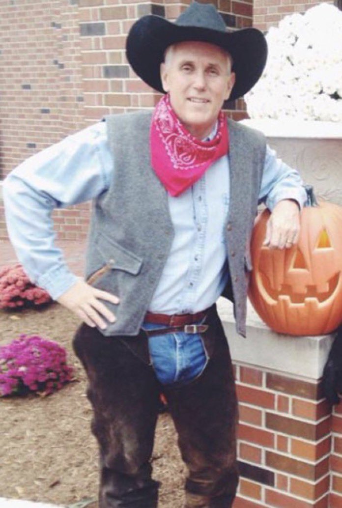 docjnsuss's tweet image. Guessing that Pence put on his gay gear and was headed to a local gay bar when Mother caught him sneaking out. Just sayin'! #PenceClassifiedDocuments #PenceGate 🍆