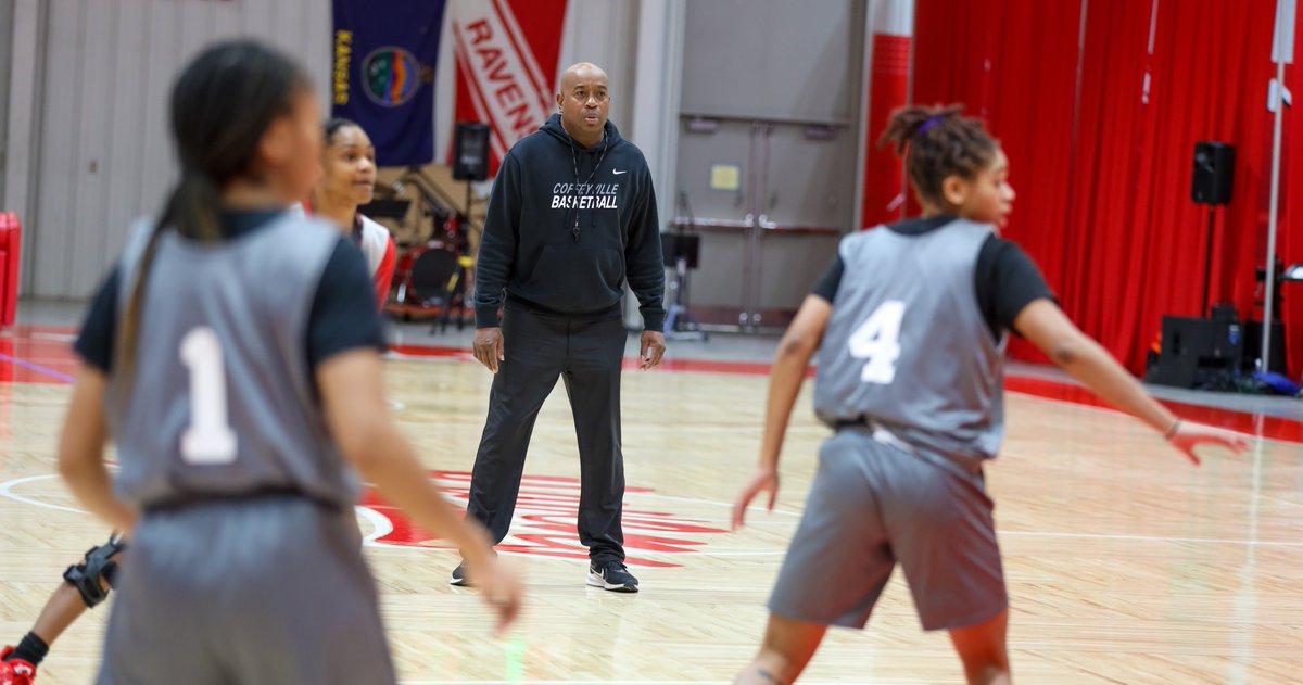 cccredravens's tweet image. Our men's and women's Basketball teams have been working hard leading up to their games this Wednesday and Saturday!!!
💪💪💪

If you haven't yet, be sure to order your tickets ahead of time here:
redravenathletics.com/general/Red_Ra…

#coffeyvillecommunitycollege #CCCBasketball