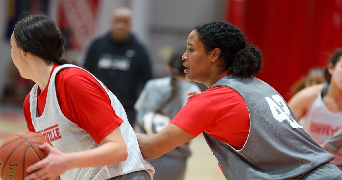 cccredravens's tweet image. Our men's and women's Basketball teams have been working hard leading up to their games this Wednesday and Saturday!!!
💪💪💪

If you haven't yet, be sure to order your tickets ahead of time here:
redravenathletics.com/general/Red_Ra…

#coffeyvillecommunitycollege #CCCBasketball