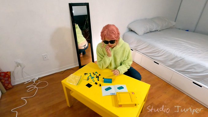 these pants are always sliding down 😩 https://t.co/k1x6QCJraY<a href="/tag/lowrisejeans"class="tags"><span>#lowrisejeans</span></a>