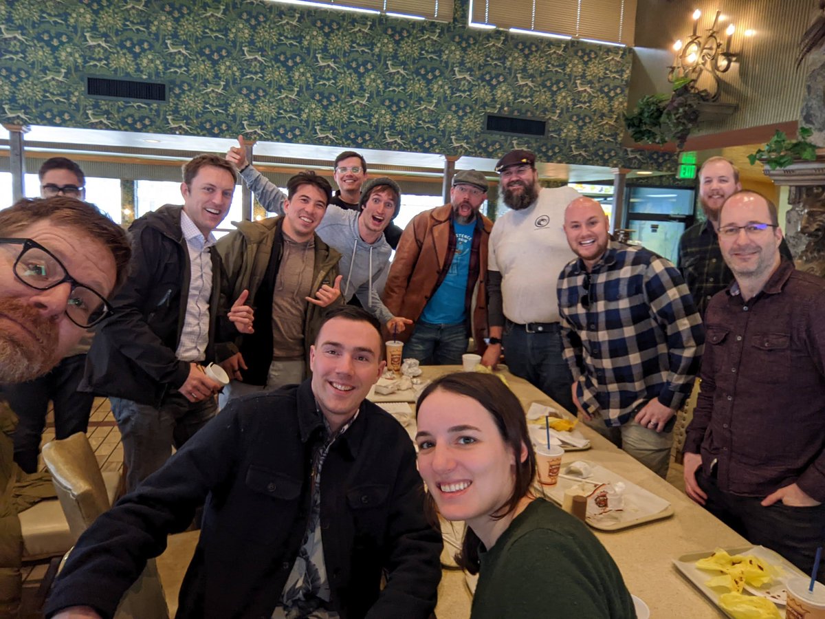 Had a great lunch with many bright minds in the Utah (and Hawaiin) data scene.