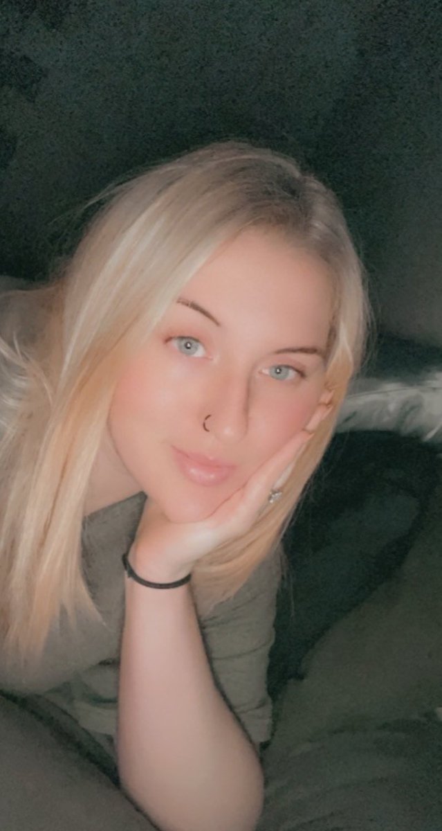 Stefanie on Twitter: &amp;quot;Lecker oder Ficker ? 😍&amp;quot;