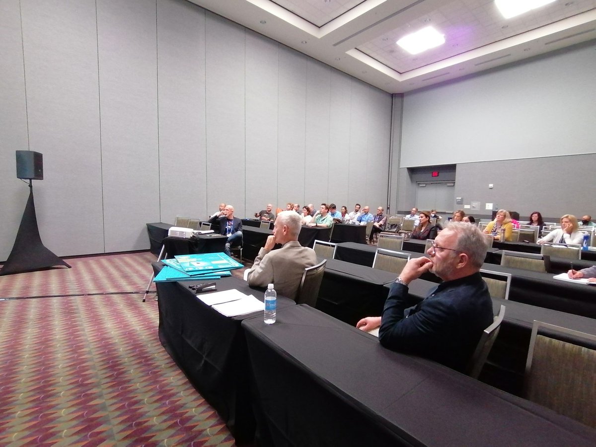 badea_marc's tweet image. #IMSH2023 workshop on designing a simulation based competition. Engaging conversations and group learning, based on examples #SimCup and #SimUni @PLIngrassia @ralfkrage @StefanGisin @GustavoNorte