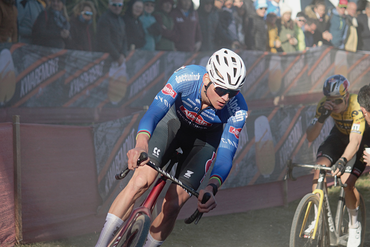 Probamos el casco ABUS AirBreaker: el casco de Van der Poel