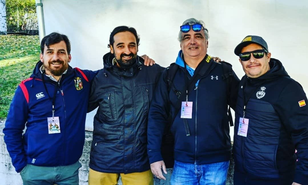 Desde la línea de 22 tweet media