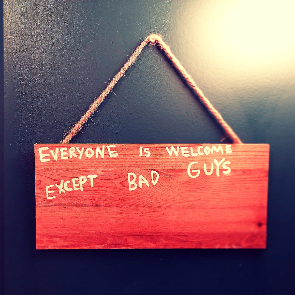 vickyshinefree's tweet image. ✌️ #houserules #noexceptions #shinefreely