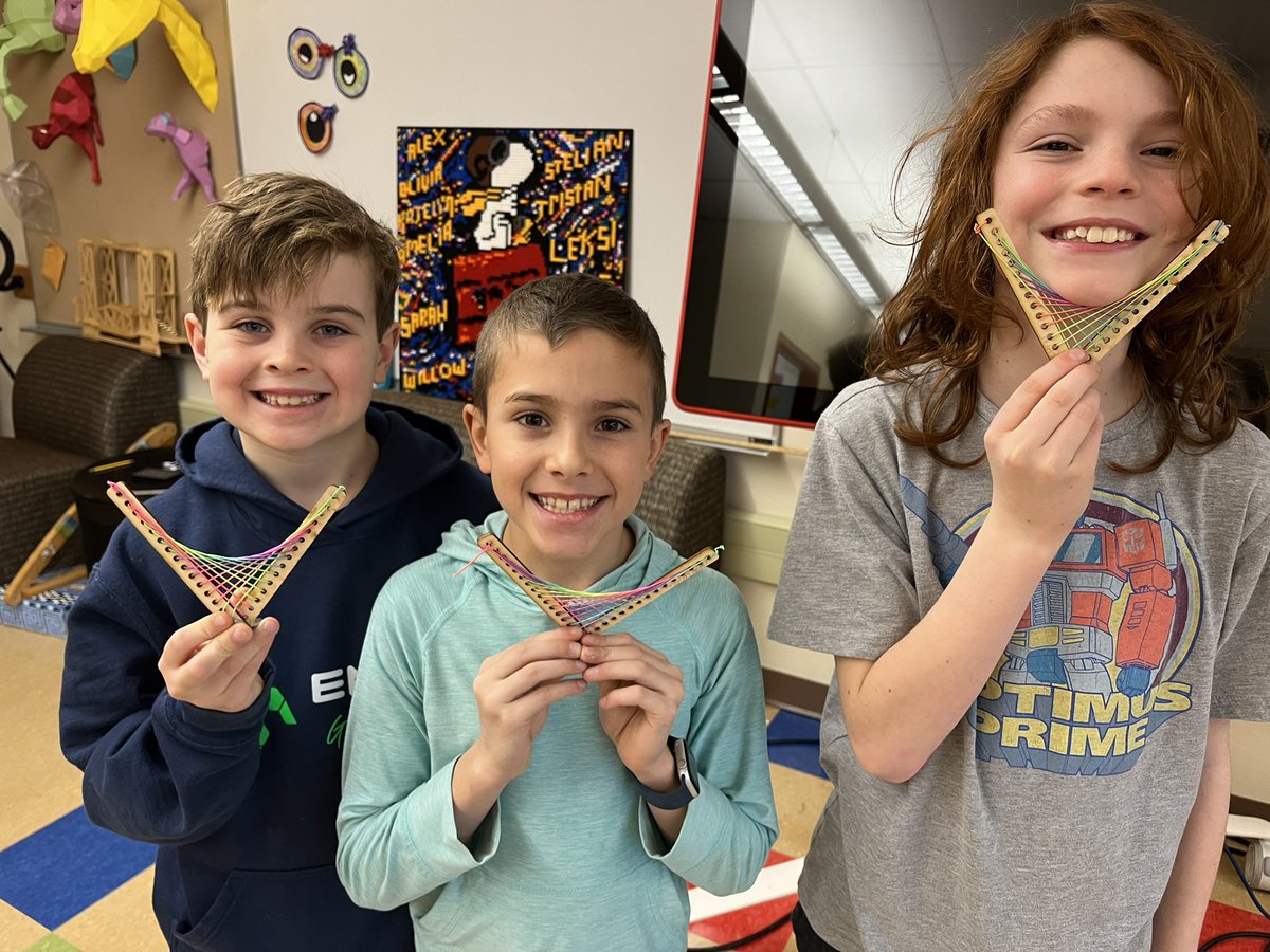 GiftedTawk's tweet image. Third grade has just discovered the secret to world peace: stringing parabolic curves with stretchy string. Now if only they could teach our politicians #mathwins