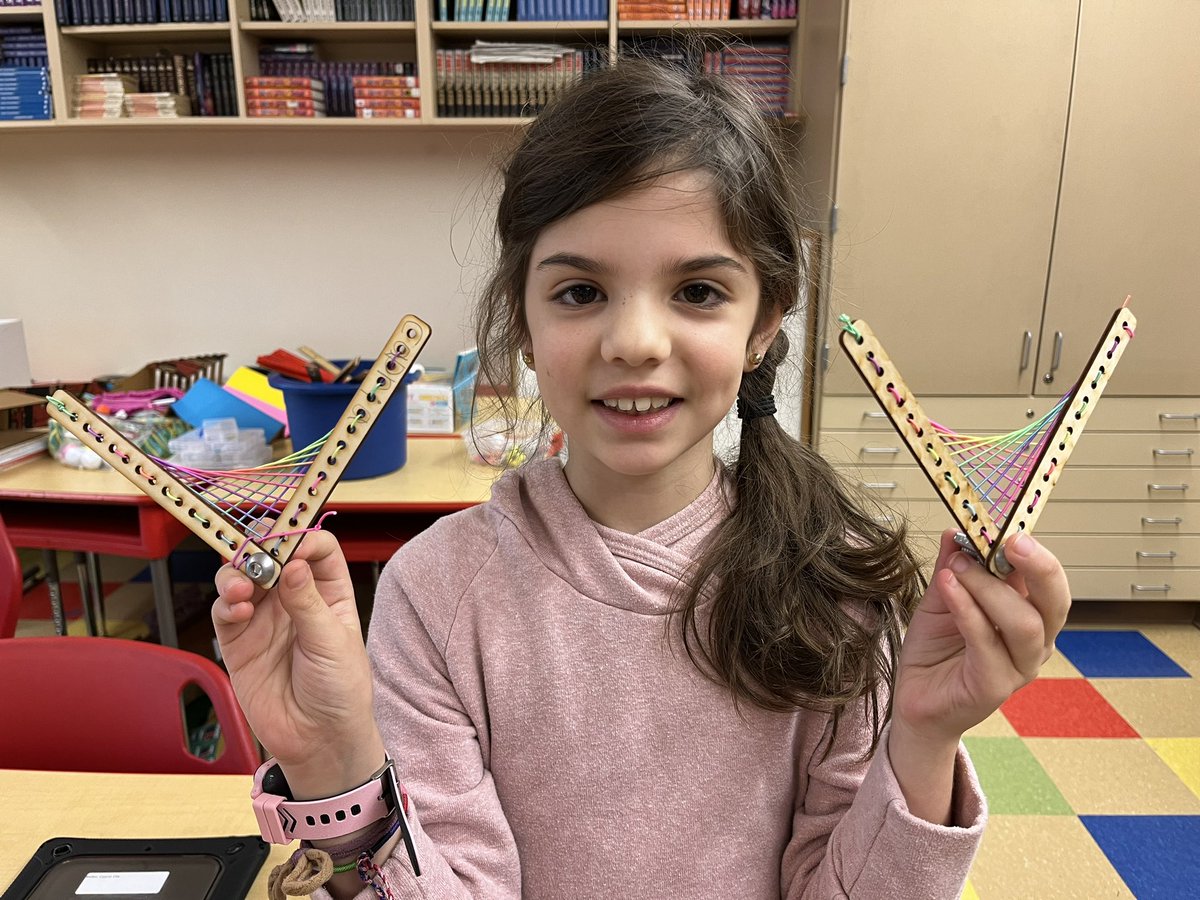 GiftedTawk's tweet image. Third grade has just discovered the secret to world peace: stringing parabolic curves with stretchy string. Now if only they could teach our politicians #mathwins