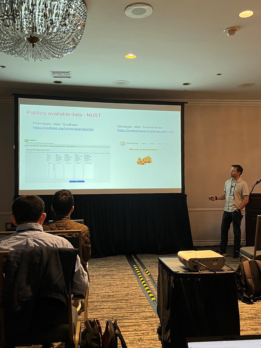 cleiton_wartha's tweet photo. @UmnSoyBreeding Aaron Lorenz presented work @PAGmeeting on developing resources to advance implementation of genomic prediction in soybean.
@OpenAI #ChatGPT says collaboration among breeders and data sharing is important to advance the field of GS in public plant breeding.#PAG30 https://t.co/bqrZmnLDrd