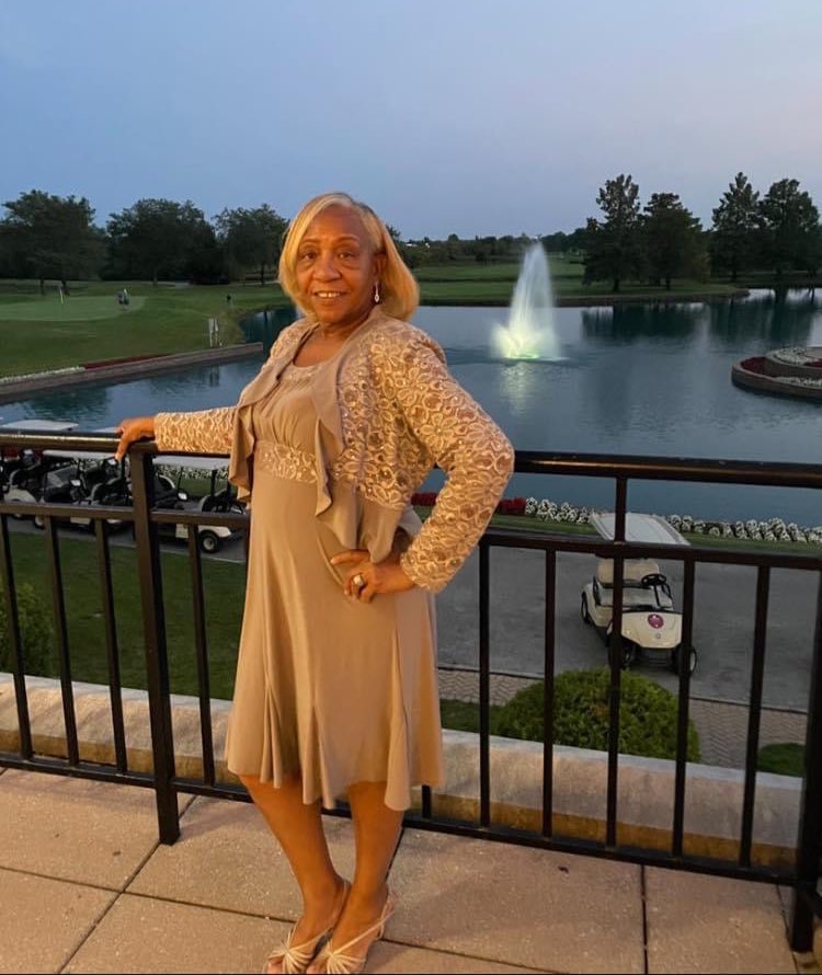 razzli_'s tweet photo. Happy Birthday, Mommy. I love you to pieces. 🥹🌹

My Mother isn’t technology-savvy, so I’ll show her all of your birthday wishes. 💟 https://t.co/UWTh1JJ8Mr