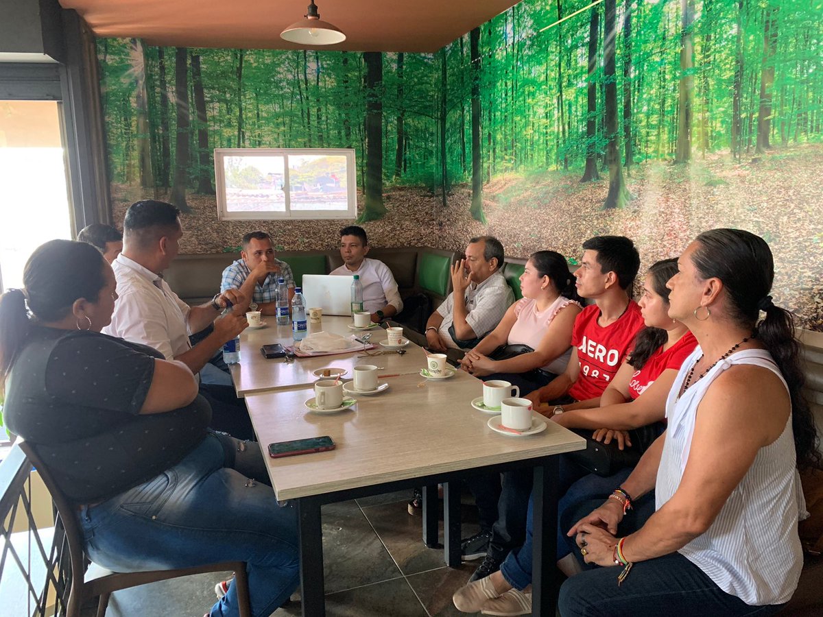 ccalderonc2's tweet photo. Seguimos con nuestro proyecto de ciudad. #VillavoEsColorDeVida 💙💚❤️ https://t.co/gd1vbkr828