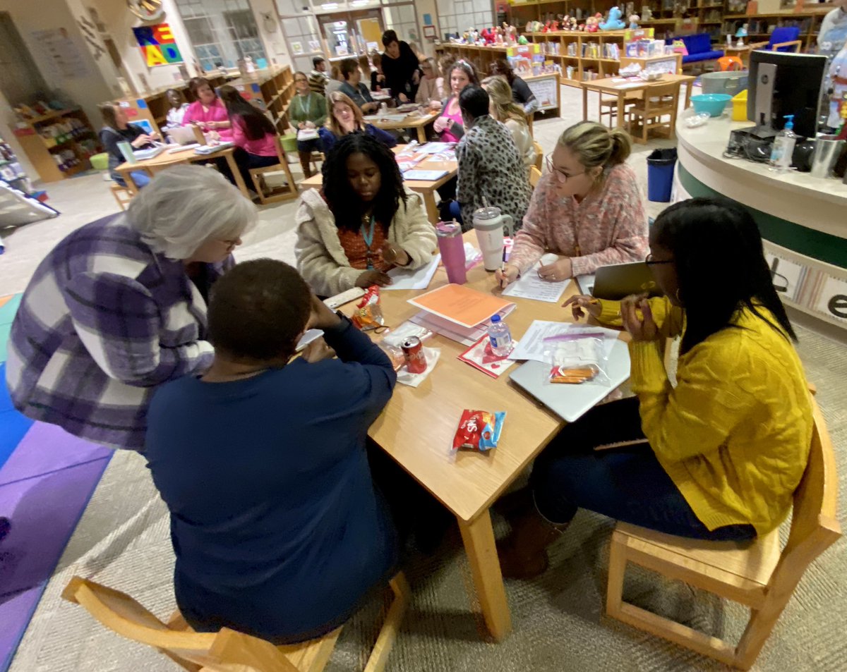 Lucy T. Davis Elementary tweet media